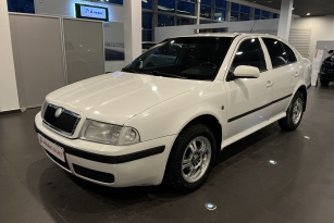 SKODA OKTAVIA