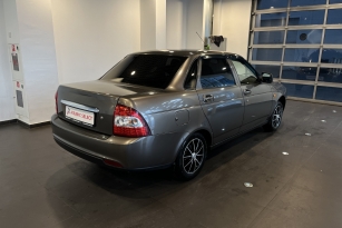 LADA PRIORA