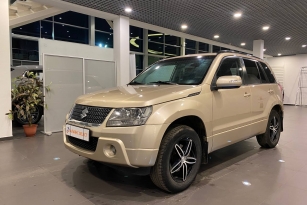 SUZUKI GRAND VITARA