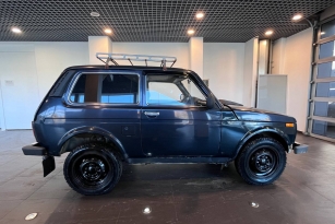 LADA 2121 (4X4)