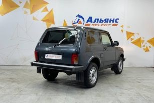 LADA 2121 (4X4)