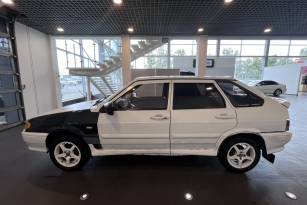 LADA 2114
