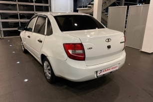 LADA GRANTA
