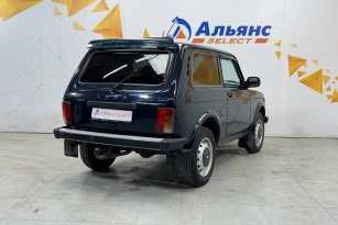 LADA 2121 (4X4)