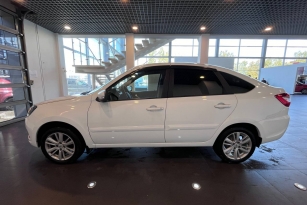 LADA GRANTA