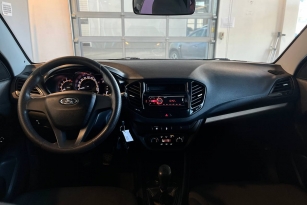 LADA VESTA