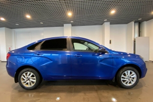 LADA VESTA