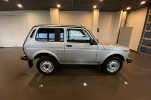 LADA 2121 (4X4)