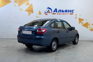 LADA GRANTA