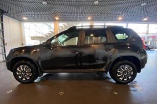NISSAN TERRANO