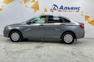 LADA VESTA