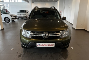 RENAULT DUSTER