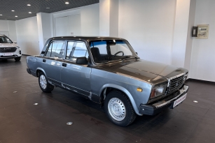 LADA 2107
