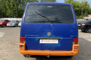 VOLKSWAGEN TRANSPORTER