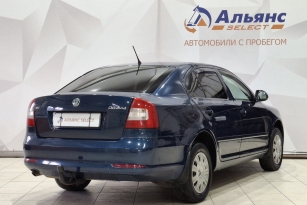 SKODA OKTAVIA