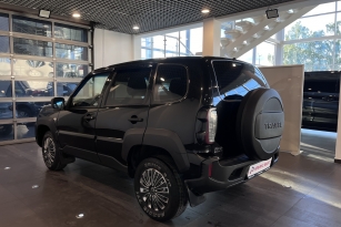 LADA NIVA TRAVEL