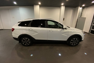 LADA VESTA