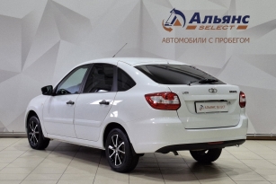 LADA GRANTA