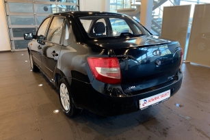 LADA GRANTA