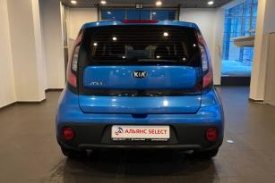 KIA SOUL