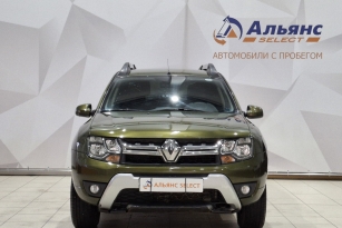 RENAULT DUSTER