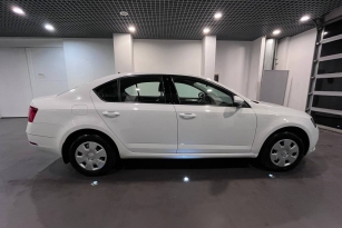SKODA OKTAVIA
