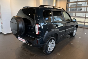 LADA NIVA TRAVEL