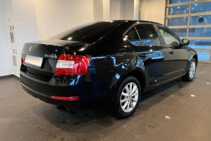 SKODA OKTAVIA