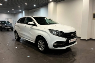 LADA XRAY