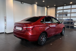 LADA VESTA