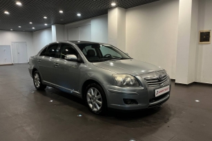 TOYOTA AVENSIS