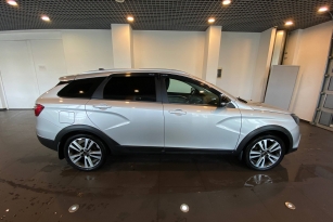 LADA VESTA