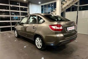 LADA GRANTA