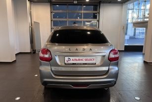 LADA GRANTA