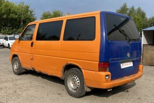 VOLKSWAGEN TRANSPORTER