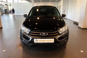 LADA GRANTA