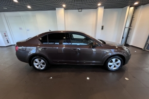 SKODA OKTAVIA