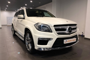 MERCEDES-BENZ GL350