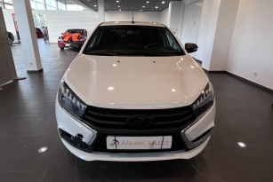 LADA VESTA