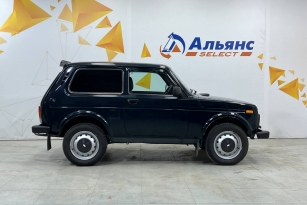 LADA 2121 (4X4)