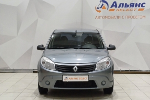 RENAULT SANDERO