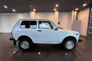 LADA 2121 (4X4)