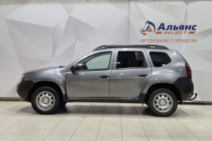 RENAULT DUSTER