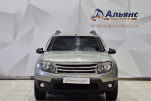 RENAULT DUSTER