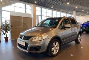 SUZUKI SX 4