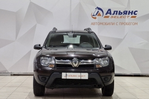 RENAULT DUSTER