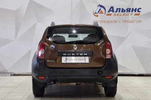 RENAULT DUSTER