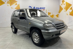 CHEVROLET NIVA