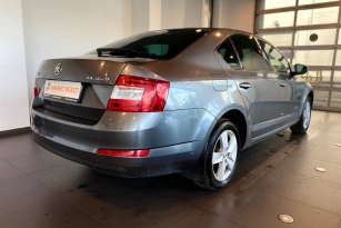 SKODA OKTAVIA