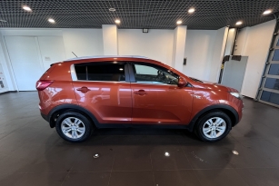 KIA SPORTAGE QL